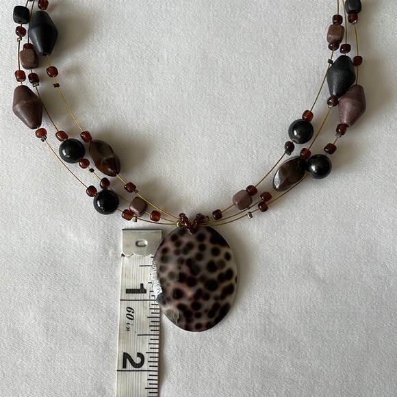 Statement Necklace Black & Brown Shell Beaded Three Strand. - Picture 4 of 7